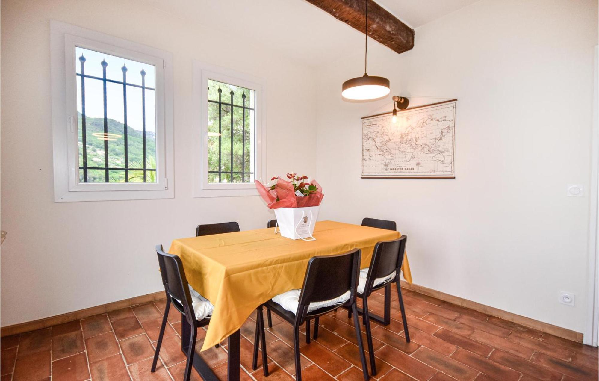 Awesome Apartment In Saint-Jeannet With Kitchen エクステリア 写真