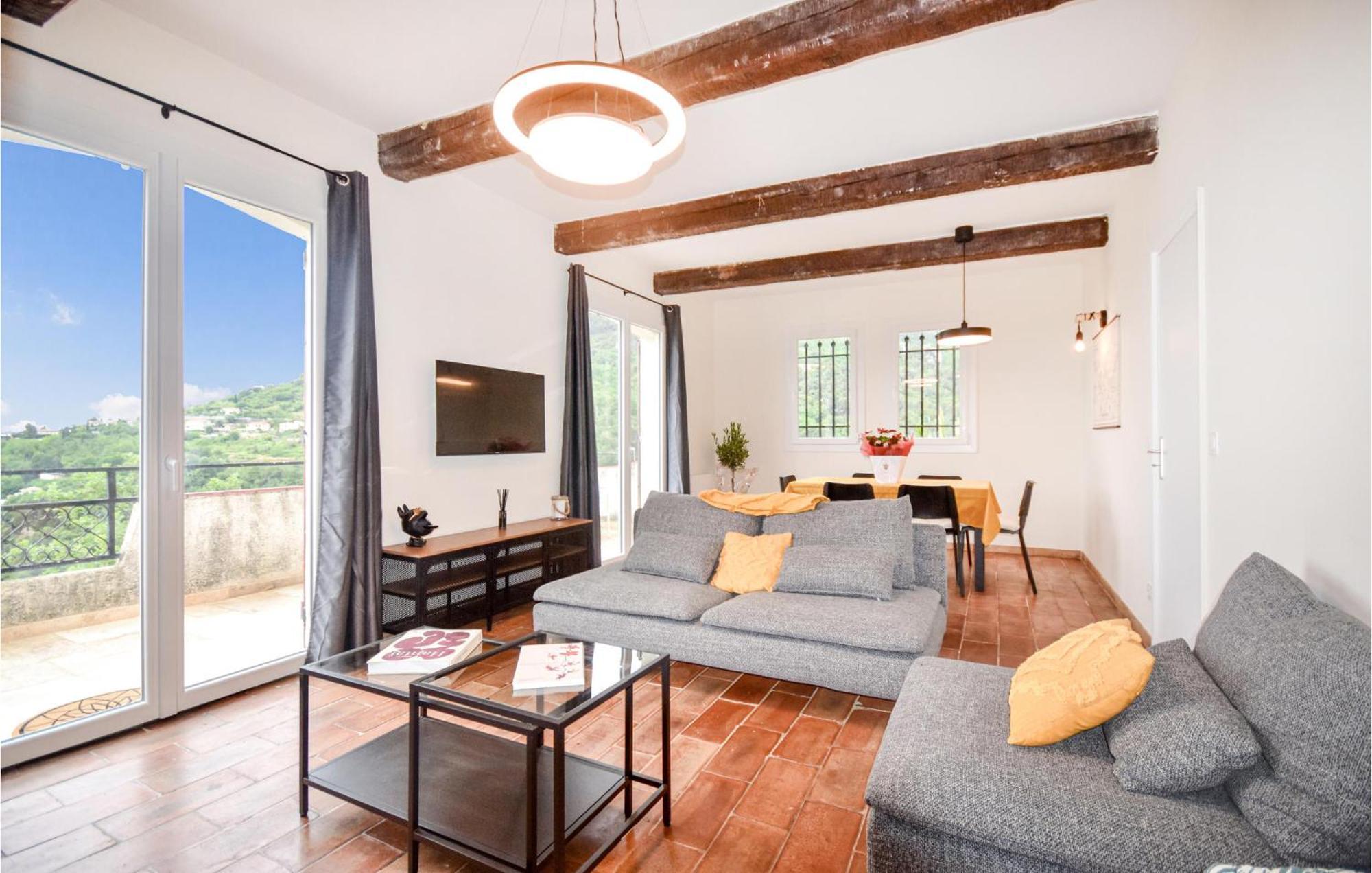 Awesome Apartment In Saint-Jeannet With Kitchen エクステリア 写真